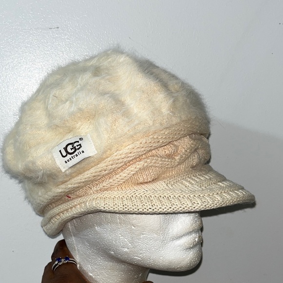 UGG Women's Cream Fuzzy Hat - Picture 1 of 2